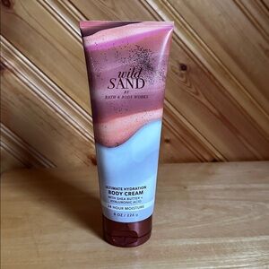 Bath & Body Works Wild Sand Body Cream